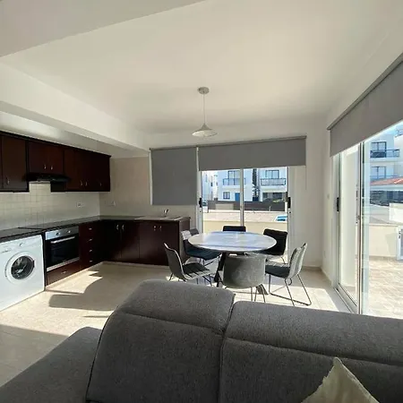 Cosy In Kato With Pool Access * Paphos